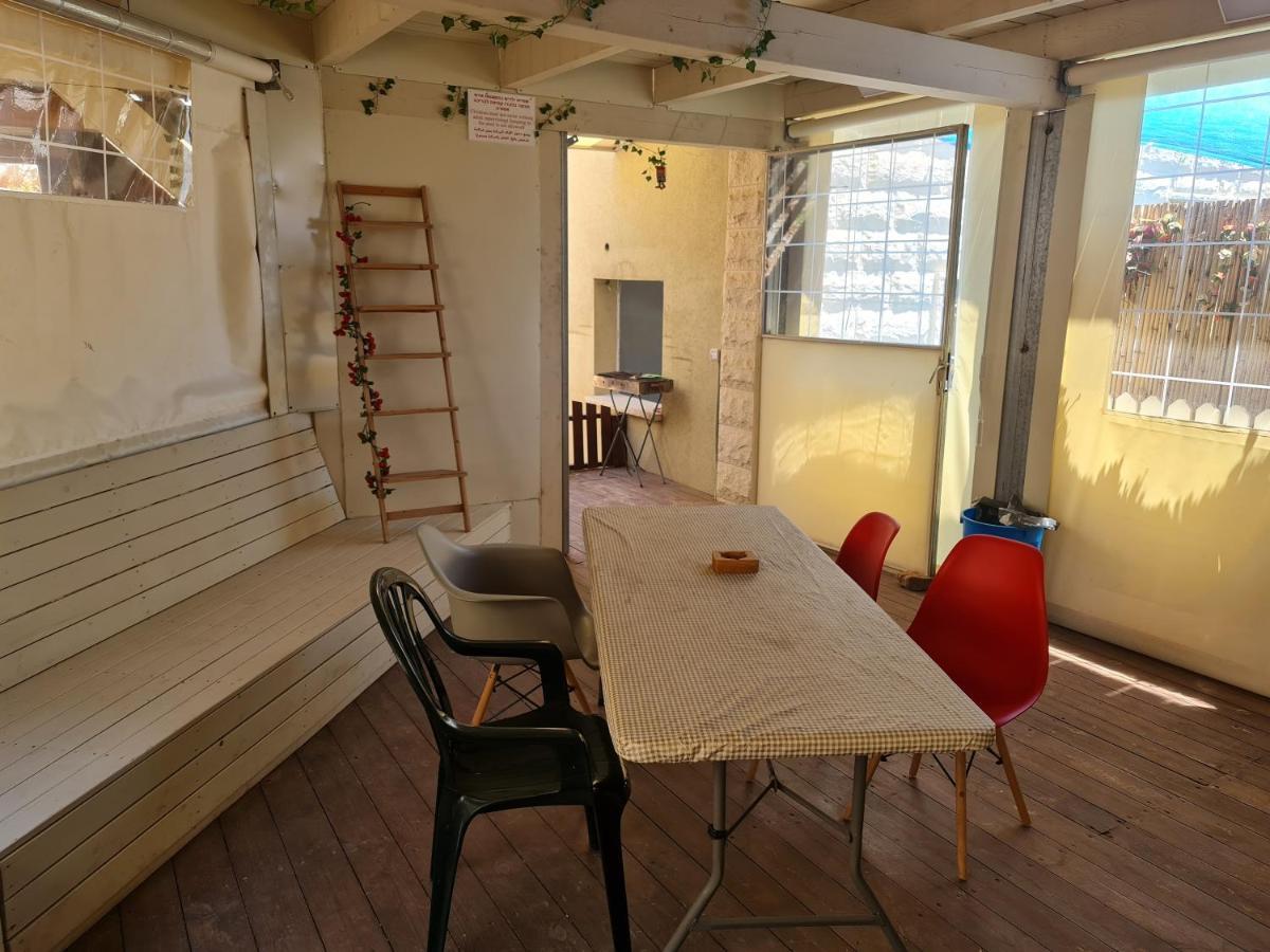 Vida Bhermon 2, One Small Wooden Cabin Majdal Shams Εξωτερικό φωτογραφία